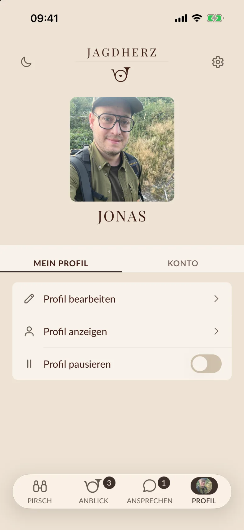 Der eigene Bereich mit Profilbild, den Reitern „Mein Profil“ und „Konto“ und dem Schalter für die Ansicht